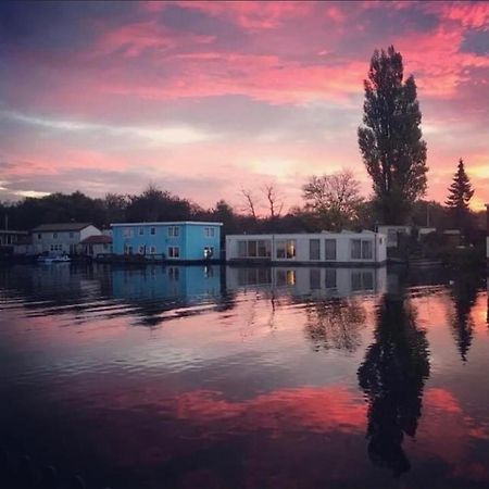 Bed and Breakfast Amster Houseboat Bed Without Breakfast Amsterdam Exteriér fotografie